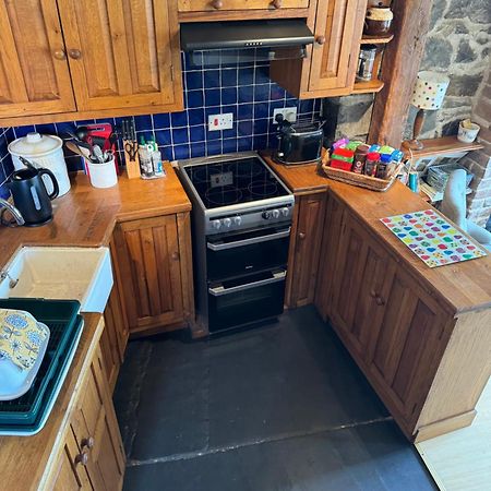 Annie'S Cottage Llanrhaeadr-ym-Mochnant Bagian luar foto