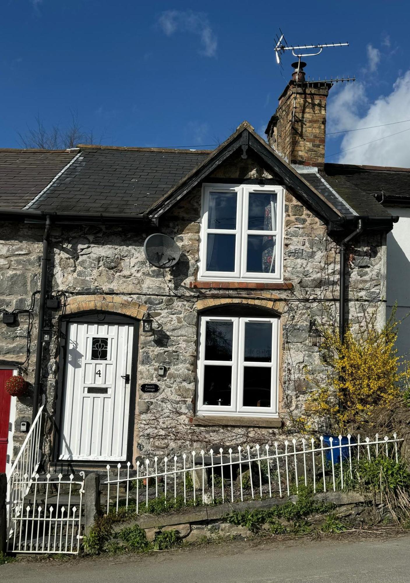 Annie'S Cottage Llanrhaeadr-ym-Mochnant Bagian luar foto